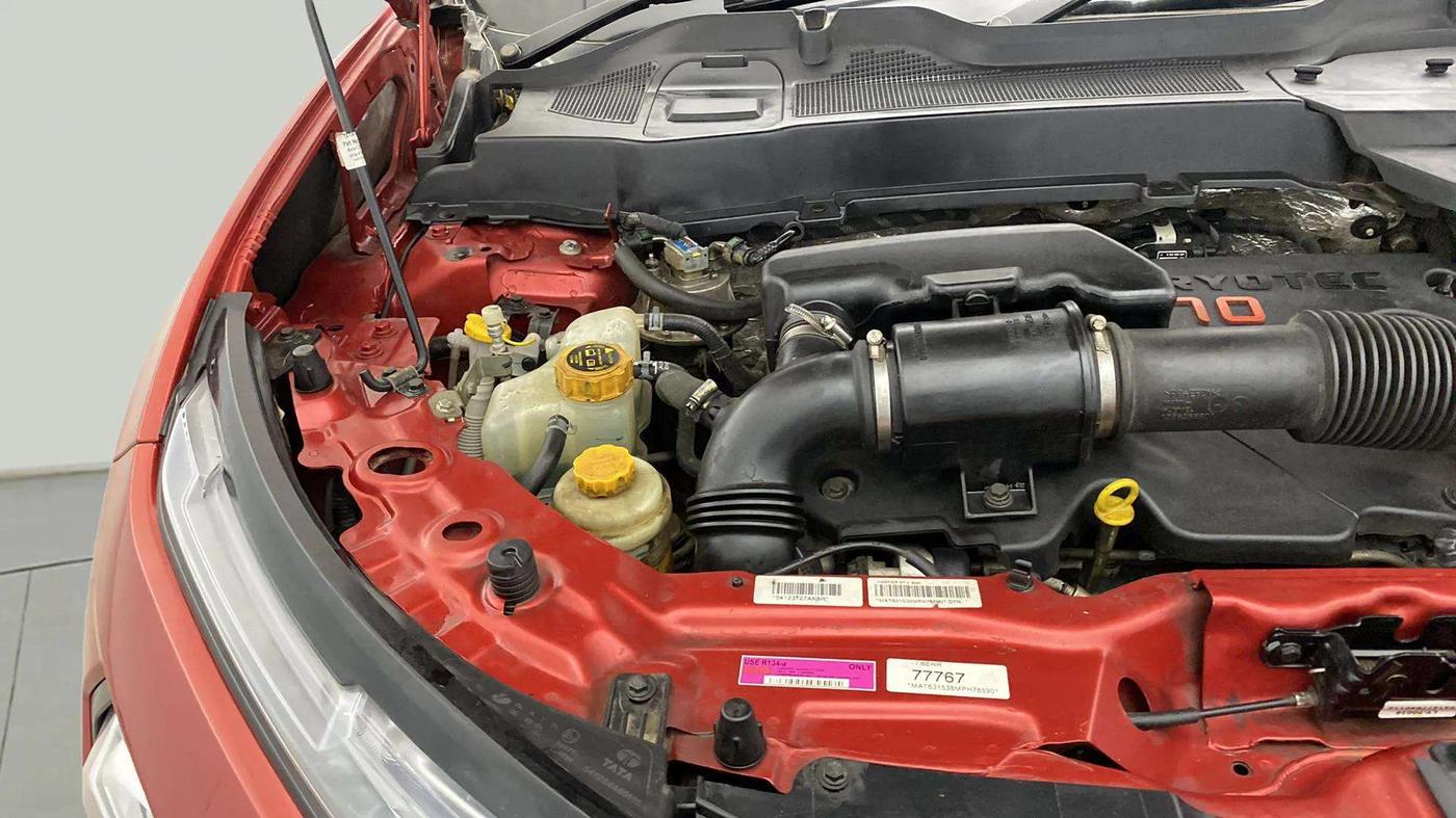 2021 Tata Harrier XT PLUS 2.0L KRYOTEC, Diesel, Manual, 44,141 km, Engine View - Right