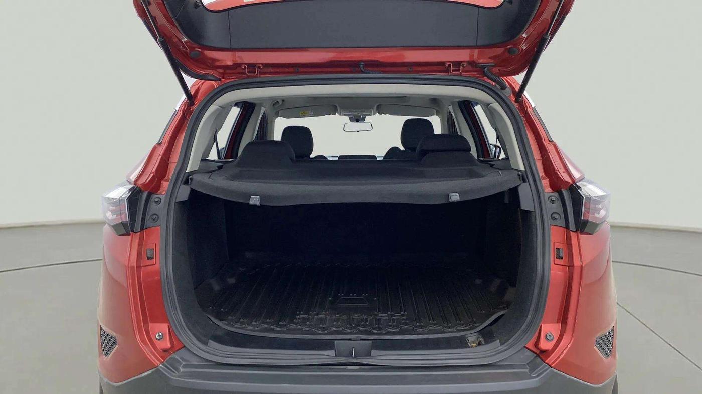 2021 Tata Harrier XT PLUS 2.0L KRYOTEC, Diesel, Manual, 44,141 km, Boot Inside