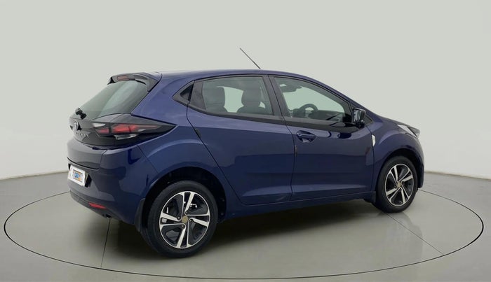 2022 Tata ALTROZ XZ PETROL, Petrol, Manual, 14,717 km, Right Back Diagonal
