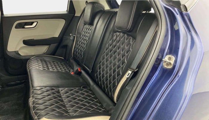2022 Tata ALTROZ XZ PETROL, Petrol, Manual, 14,717 km, Right Side Rear Door Cabin