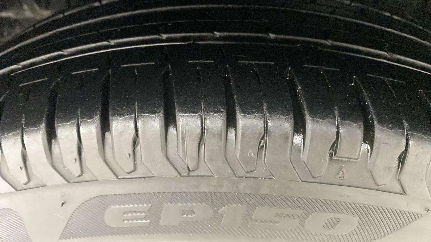 2023 Maruti Ertiga ZXI+ SHVS, Petrol, Manual, 14,717 km, Right Rear Tyre Tread