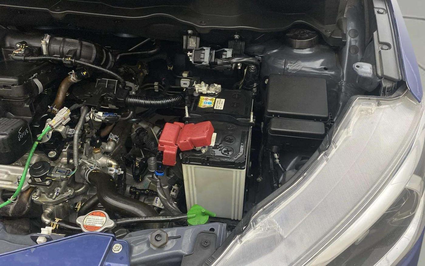 2023 Maruti Ertiga ZXI+ SHVS, Petrol, Manual, 14,717 km, Engine View - Left
