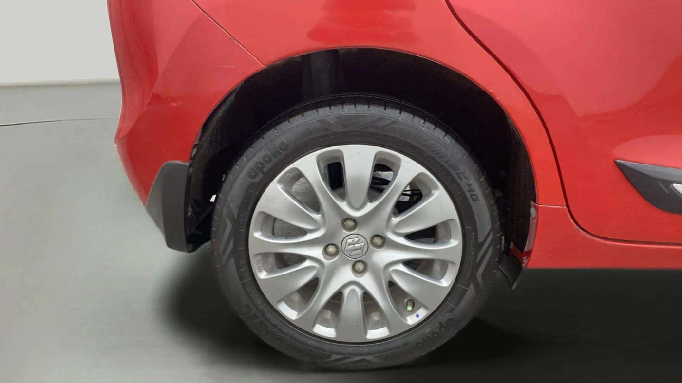 2017 Maruti Baleno ZETA PETROL 1.2, Petrol, Manual, 50,068 km, Right Rear Wheel
