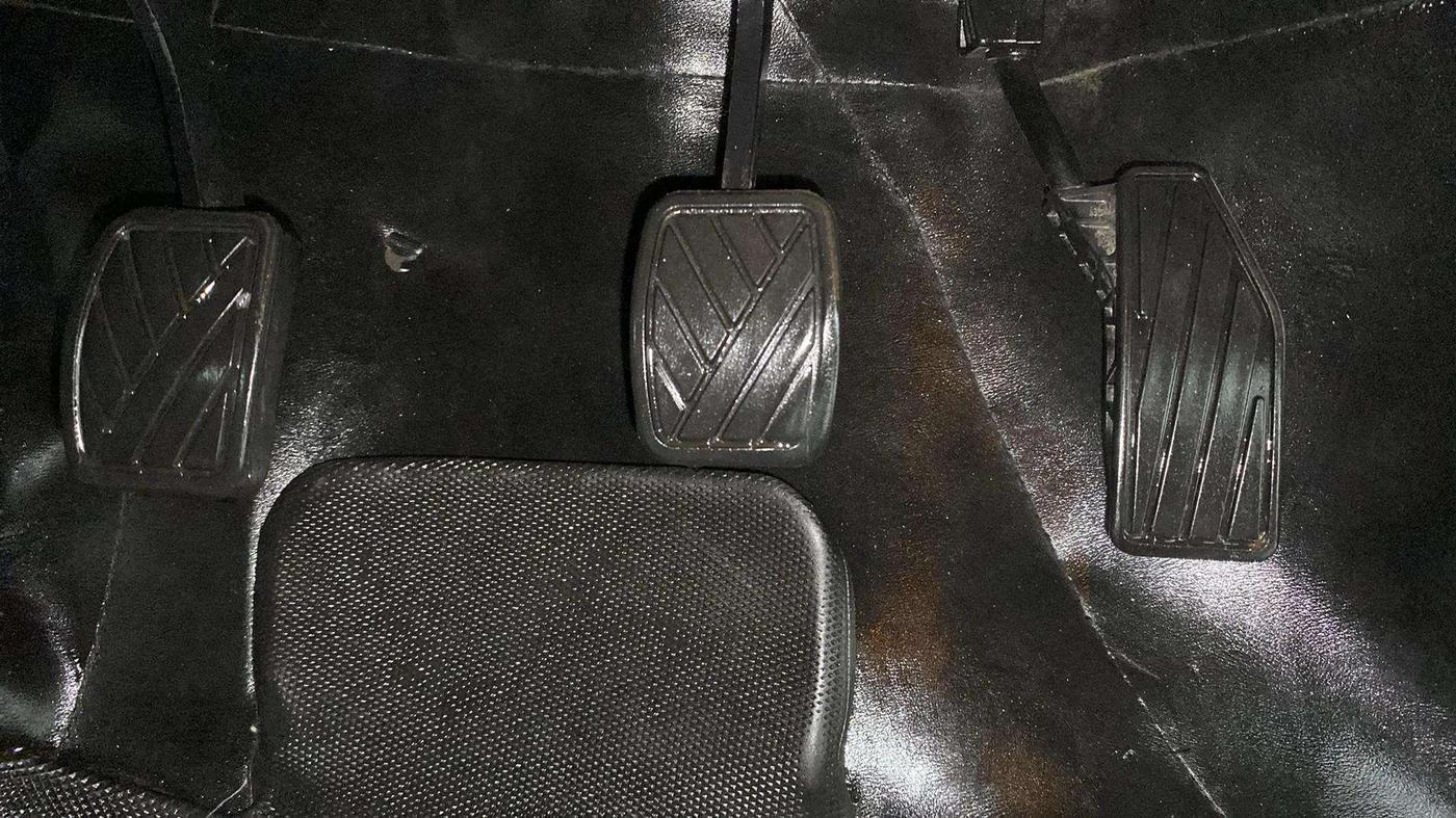 2023 Maruti Baleno  ZETA CNG 1.2L, CNG, Manual, 17,480 km, Pedals
