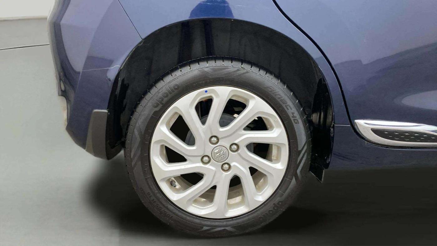 2023 Maruti Baleno  ZETA CNG 1.2L, CNG, Manual, 17,480 km, Right Rear Wheel