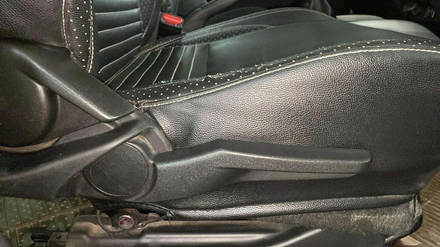 2016 Maruti Baleno ZETA PETROL 1.2, Petrol, Manual, 79,855 km, Driver Side Adjustment Panel
