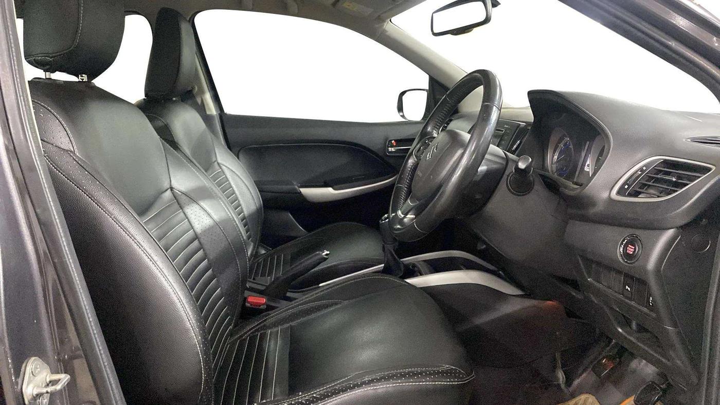 2016 Maruti Baleno ZETA PETROL 1.2, Petrol, Manual, 79,855 km, Right Side Front Door Cabin