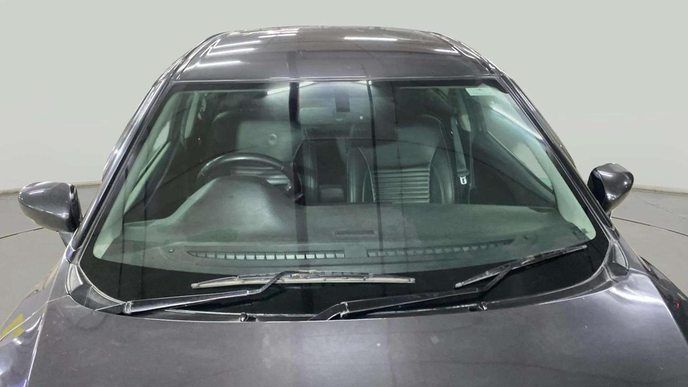 2016 Maruti Baleno ZETA PETROL 1.2, Petrol, Manual, 79,855 km, Front Windshield