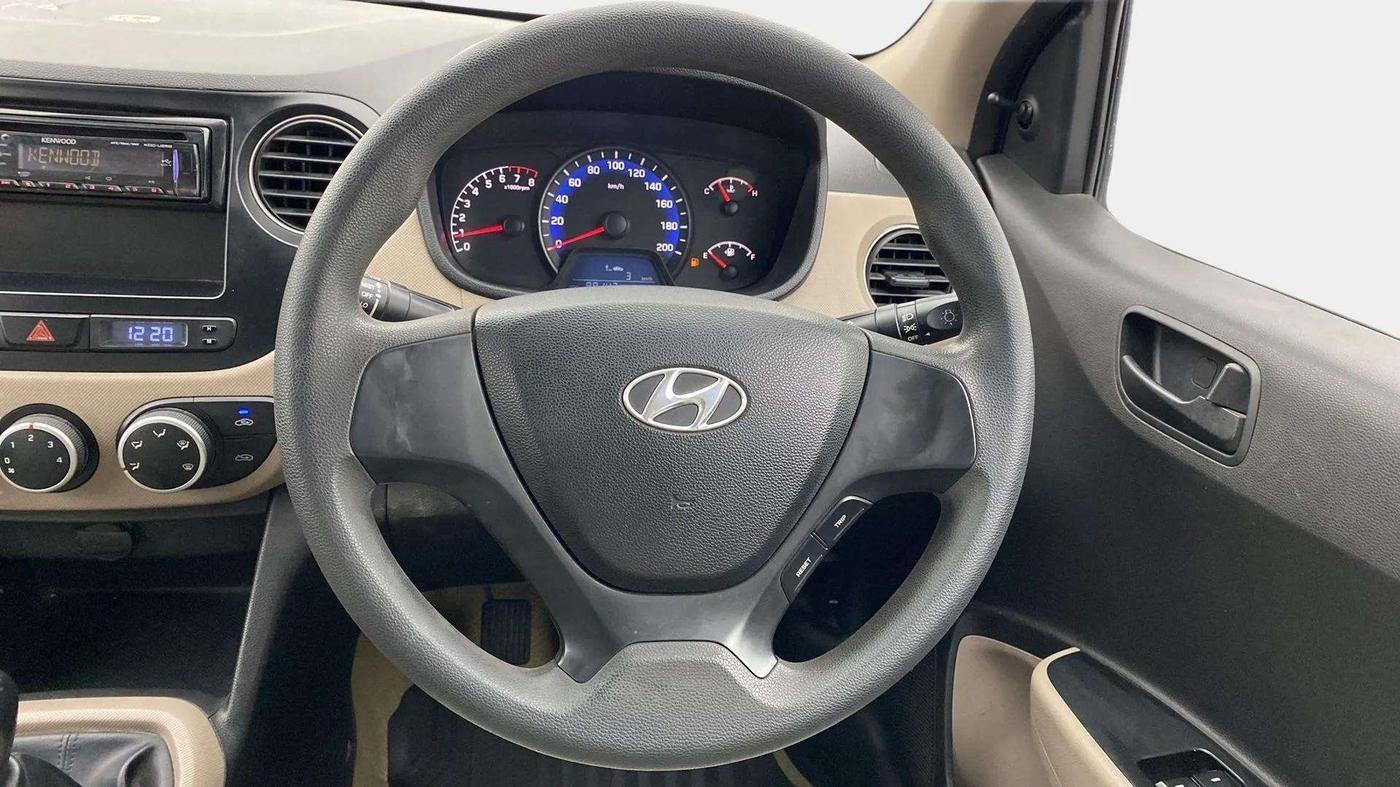 2014 Hyundai Xcent BASE 1.2, Petrol, Manual, 88,199 km, Steering Wheel Close Up