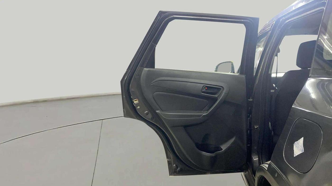 2017 Maruti Vitara Brezza VDI, Diesel, Manual, 78,753 km, LHS Rear Door
