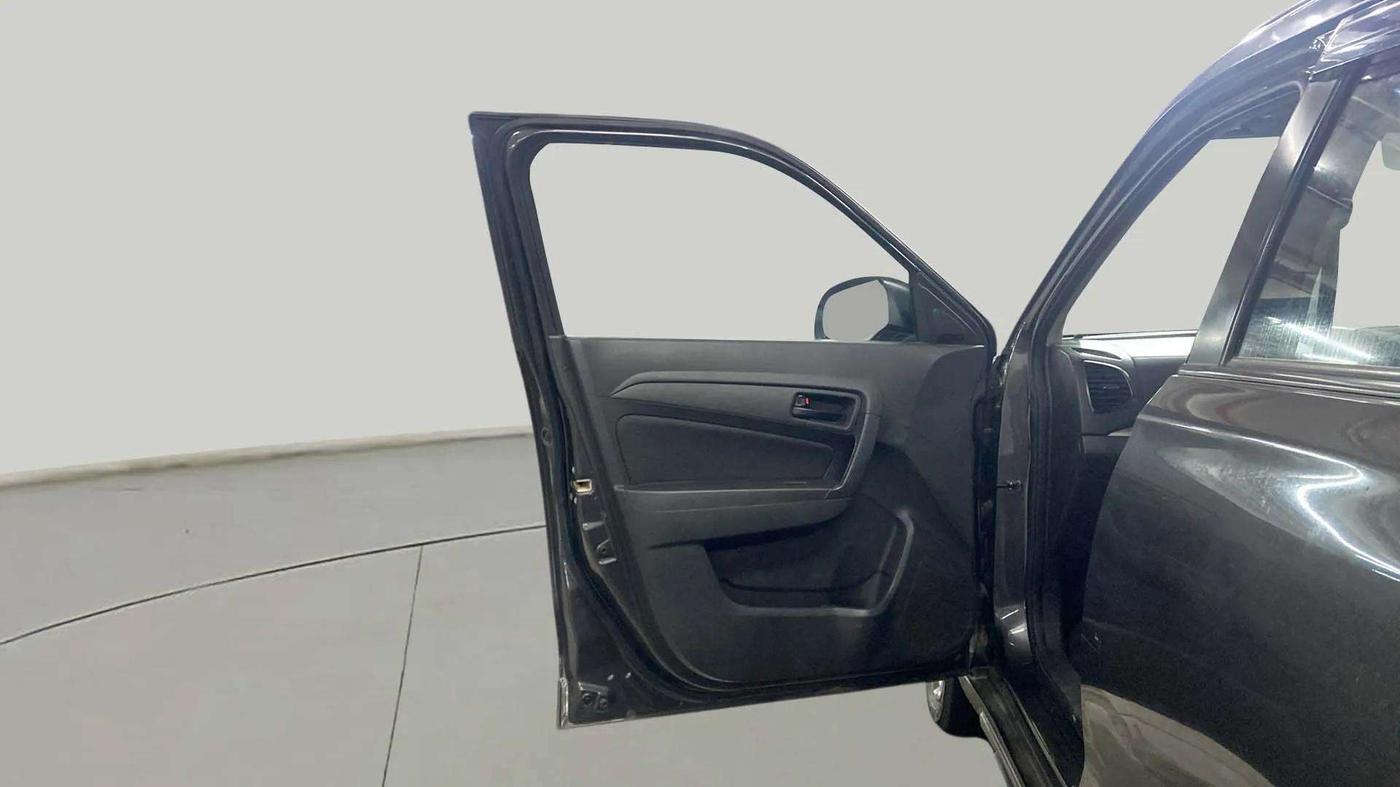 2017 Maruti Vitara Brezza VDI, Diesel, Manual, 78,753 km, LHS Front Door