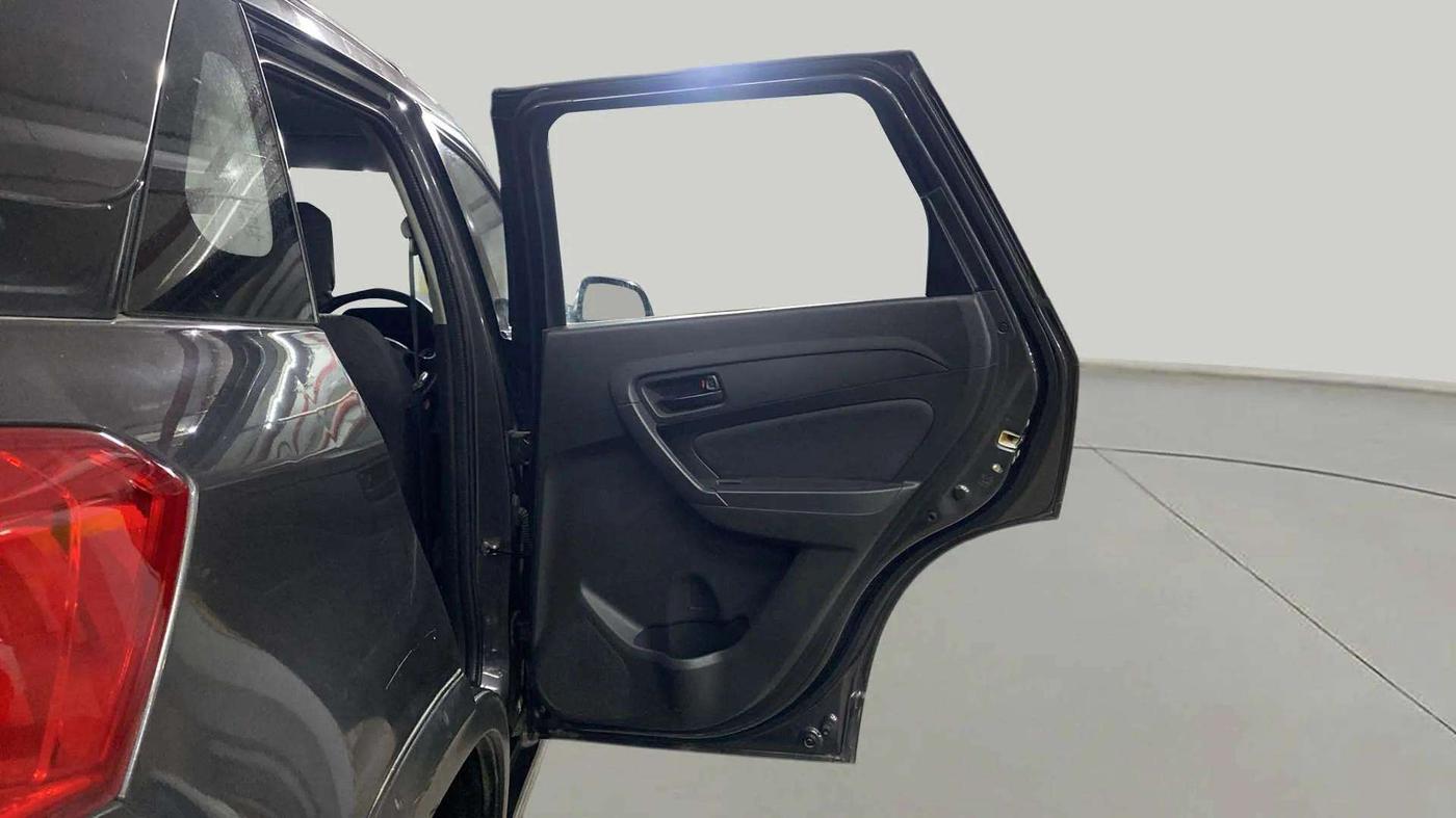2017 Maruti Vitara Brezza VDI, Diesel, Manual, 78,753 km, RHS Rear Door