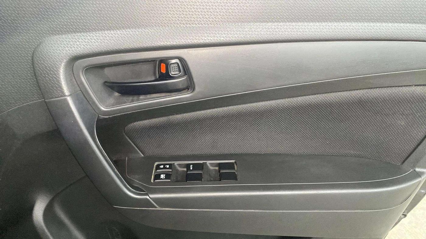2017 Maruti Vitara Brezza VDI, Diesel, Manual, 78,753 km, Driver Side Door Panels Control