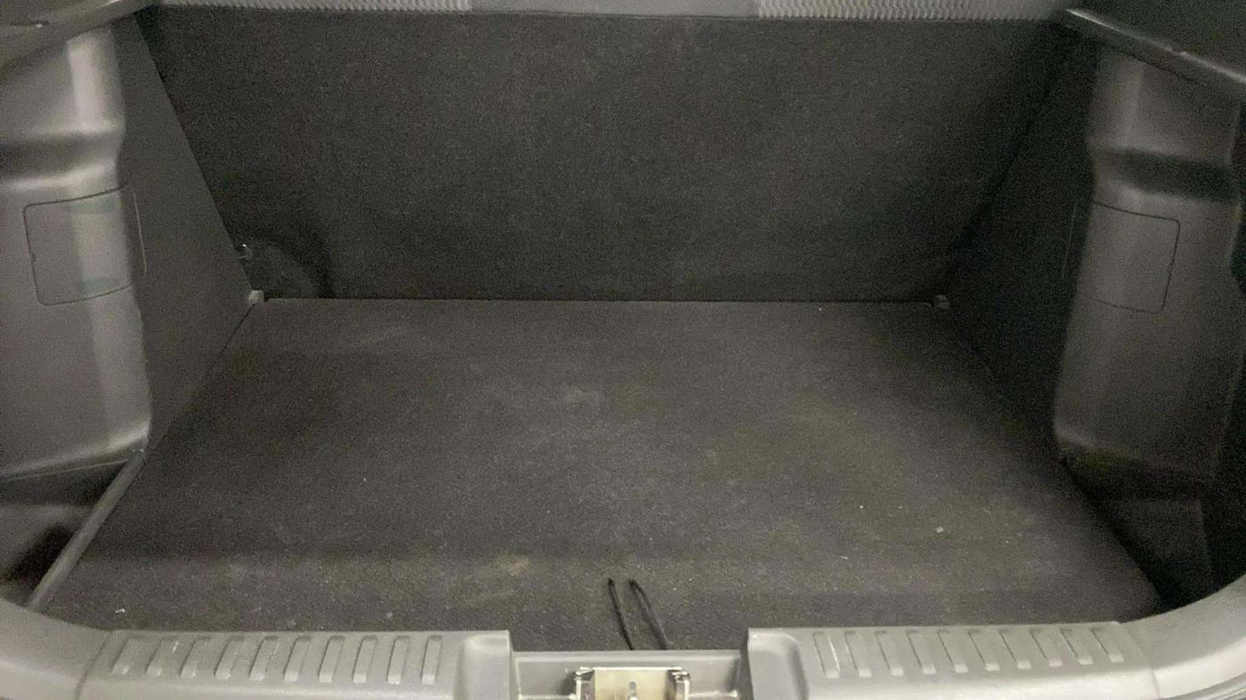 2017 Maruti Vitara Brezza VDI, Diesel, Manual, 78,753 km, Boot Inside