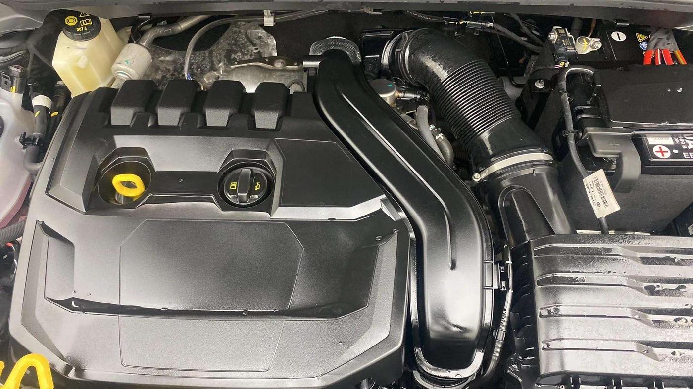 2024 Skoda KUSHAQ STYLE 1.5L TSI DSG, Petrol, Automatic, 5,267 km, Engine View