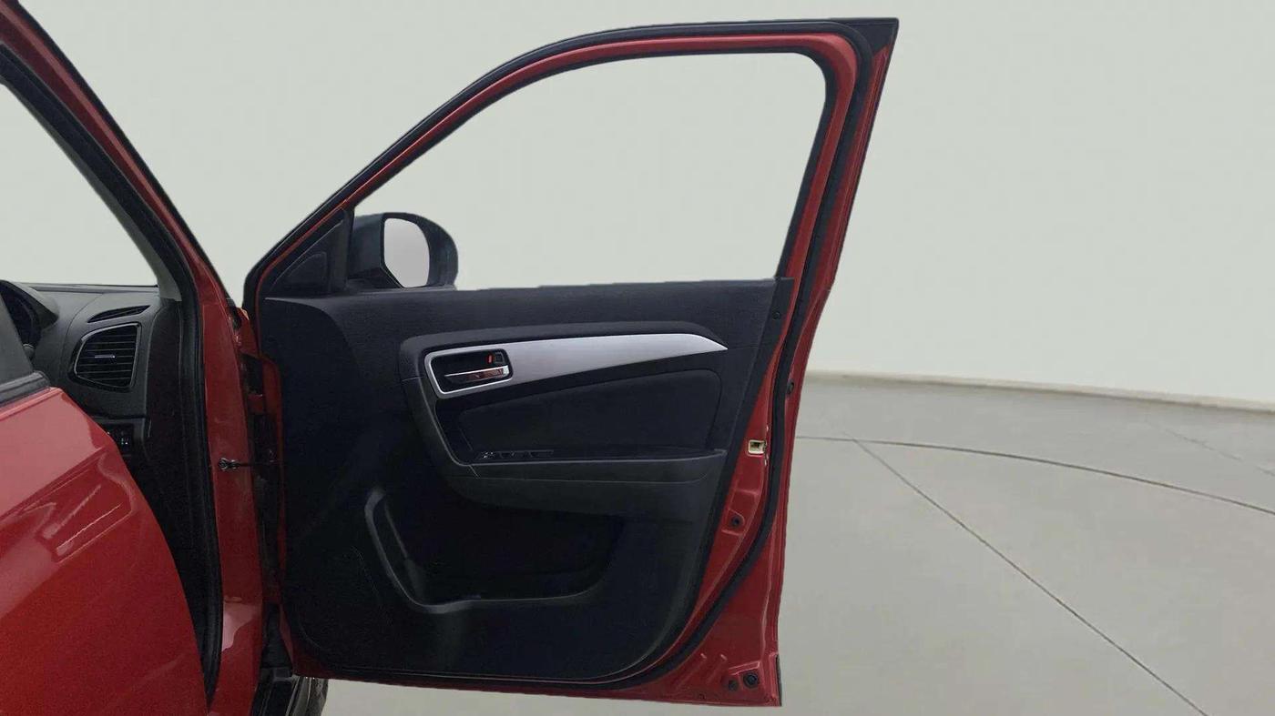 2020 Maruti Vitara Brezza ZXI PLUS AT DUAL TONE SHVS, Petrol, Automatic, 43,240 km, RHS Front Door