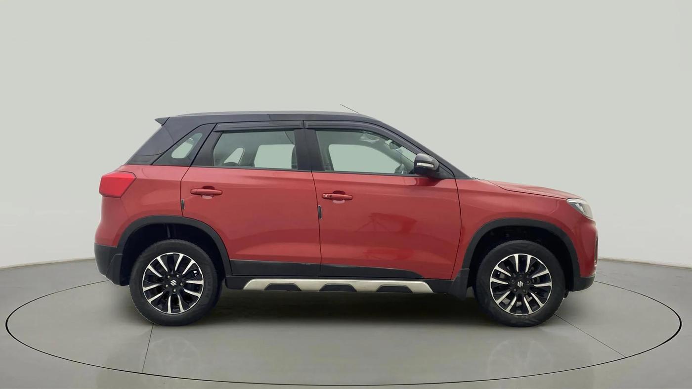 2020 Maruti Vitara Brezza ZXI PLUS AT DUAL TONE SHVS, Petrol, Automatic, 43,240 km, Right Side View