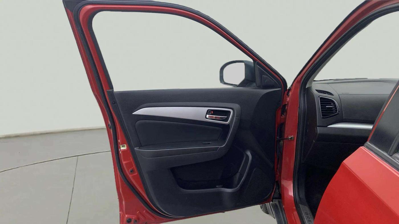 2020 Maruti Vitara Brezza ZXI PLUS AT DUAL TONE SHVS, Petrol, Automatic, 43,240 km, LHS Front Door