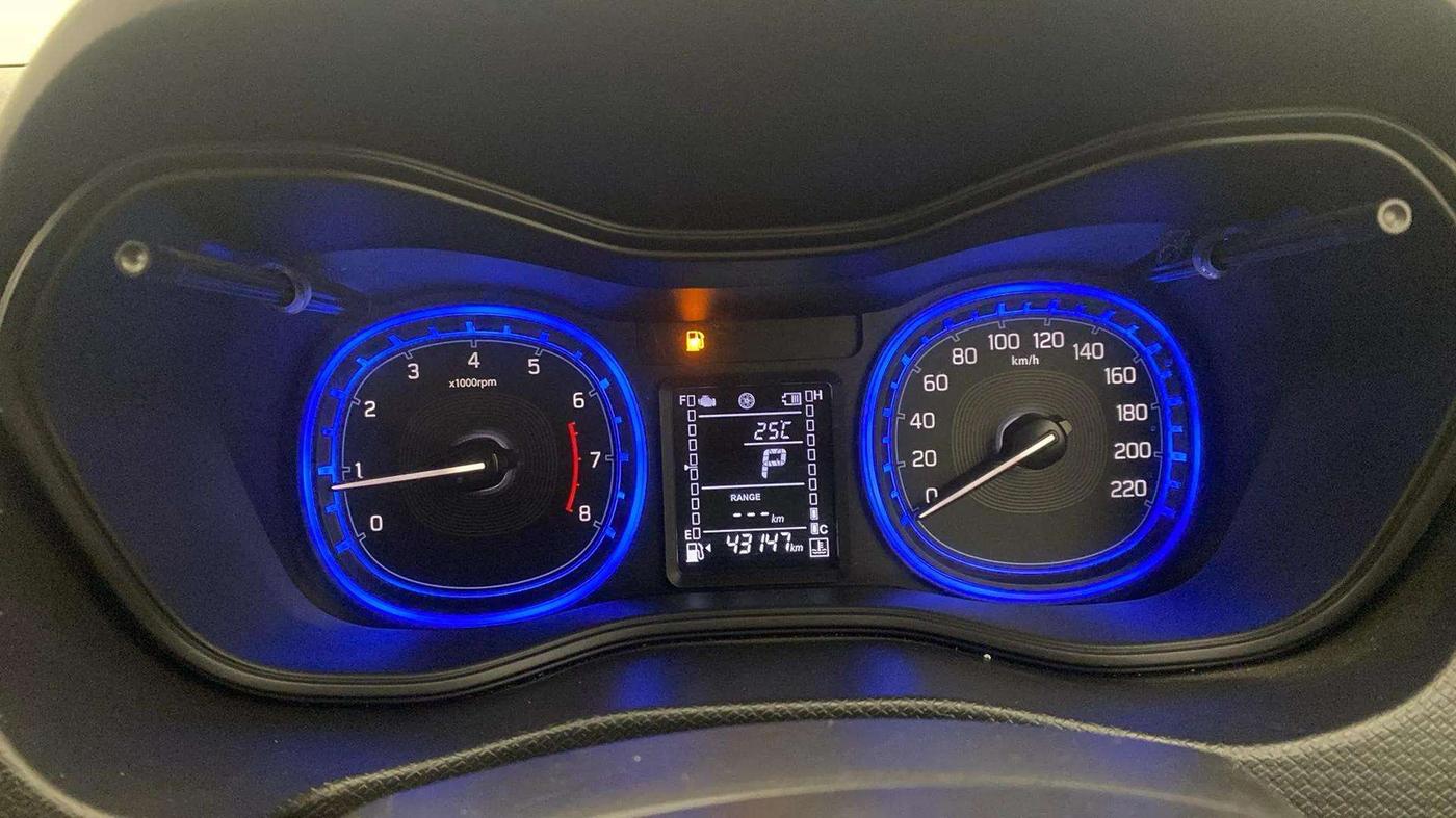 2020 Maruti Vitara Brezza ZXI PLUS AT DUAL TONE SHVS, Petrol, Automatic, 43,240 km, Odometer Image