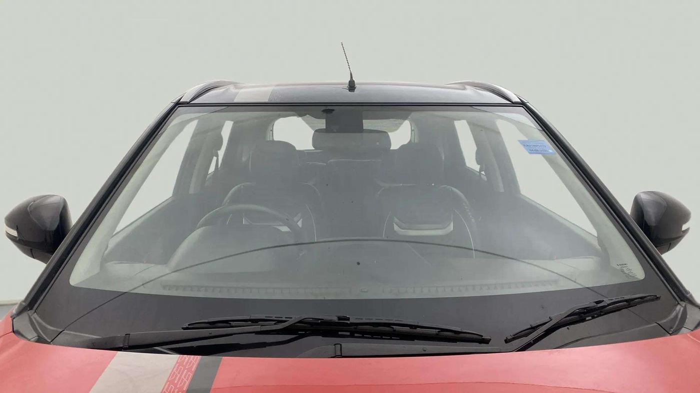 2020 Maruti Vitara Brezza ZXI PLUS AT DUAL TONE SHVS, Petrol, Automatic, 43,240 km, Front Windshield