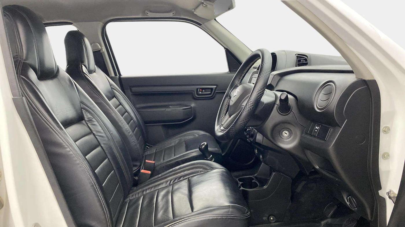 2020 Maruti S PRESSO VXI CNG, CNG, Manual, 34,705 km, Right Side Front Door Cabin