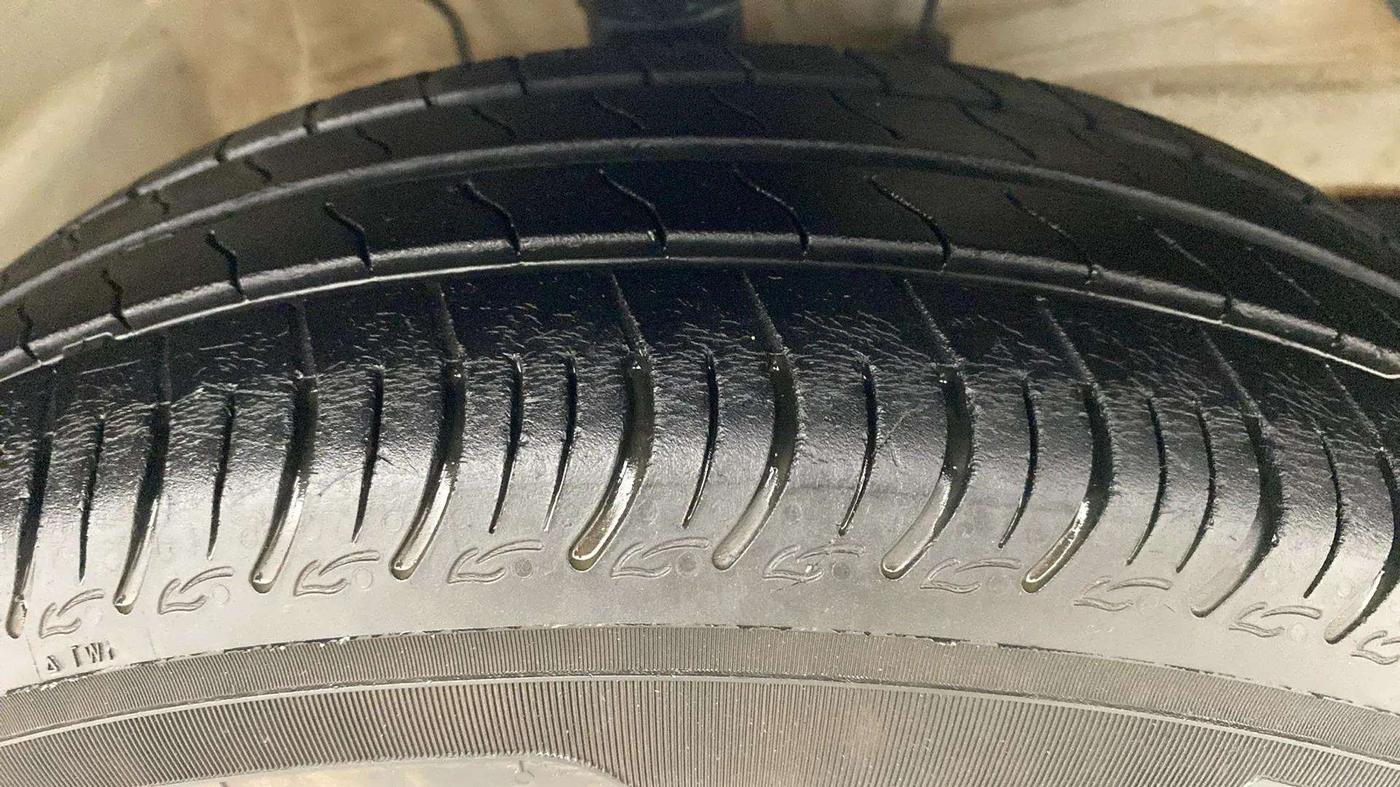 2020 Maruti S PRESSO VXI+, Petrol, Manual, 13,338 km, Right Front Tyre Tread