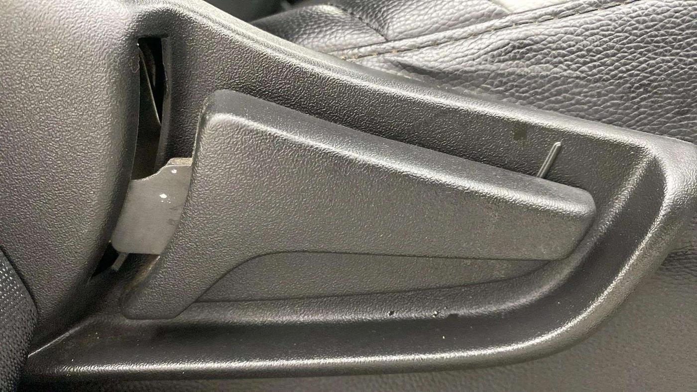 2020 Maruti S PRESSO VXI+, Petrol, Manual, 13,338 km, Driver Side Adjustment Panel