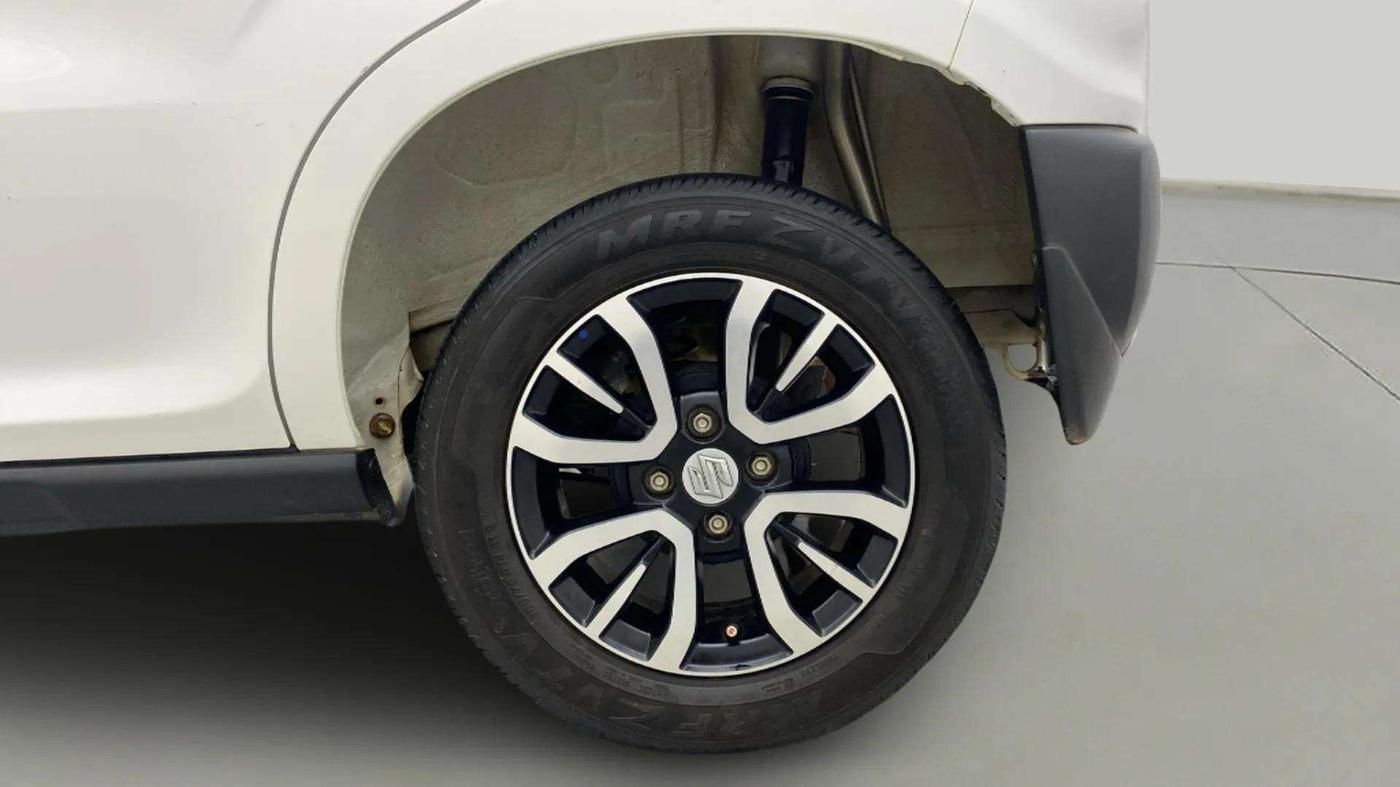 2020 Maruti S PRESSO VXI+, Petrol, Manual, 13,338 km, Left Rear Wheel