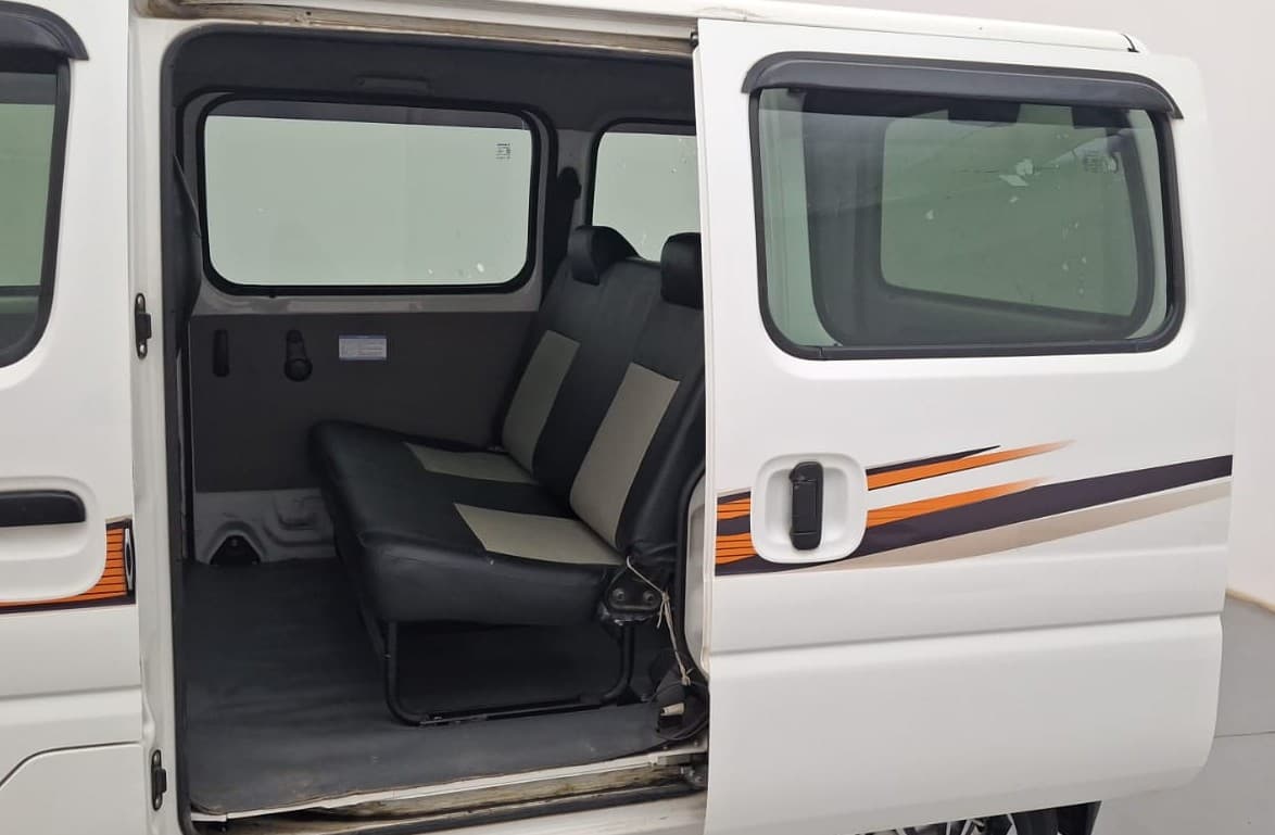 2017 Maruti Eeco 5 STR WITH A/C+HTR, Petrol, Manual, 74,196 km, LHS Rear Door