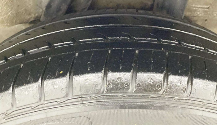 2022 Honda City 1.5L I-VTEC V MT 5TH GEN, Petrol, Manual, 34,392 km, Left Rear Tyre Tread