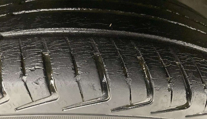 2020 Maruti New Wagon-R LXI CNG 1.0, CNG, Manual, 36,624 km, Left Rear Tyre Tread