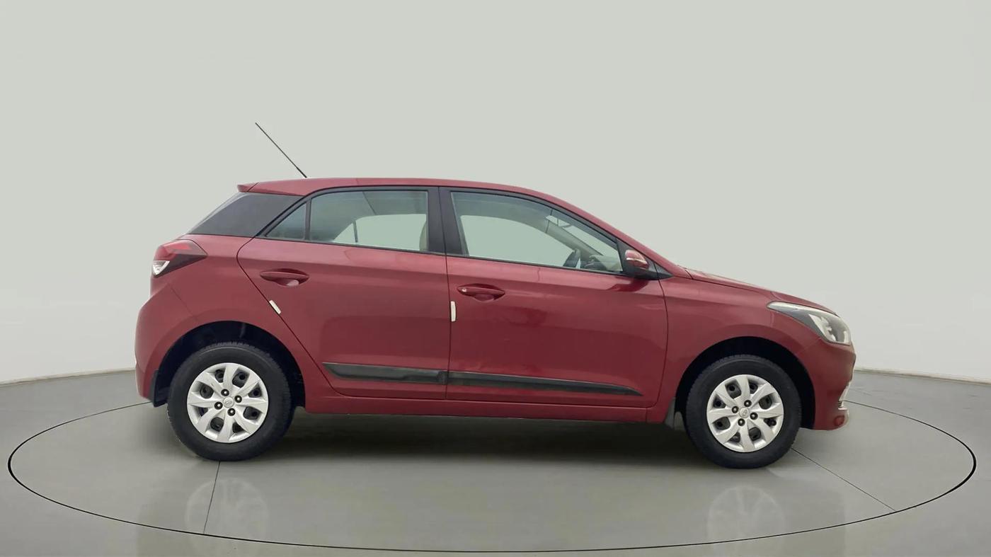 2015 Hyundai Elite i20 SPORTZ 1.2, Petrol, Manual, 52,286 km, Right Side View