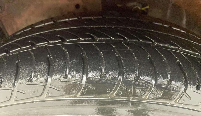 2020 Maruti Celerio ZXI AMT (O), Petrol, Automatic, 18,115 km, Left Front Tyre Tread