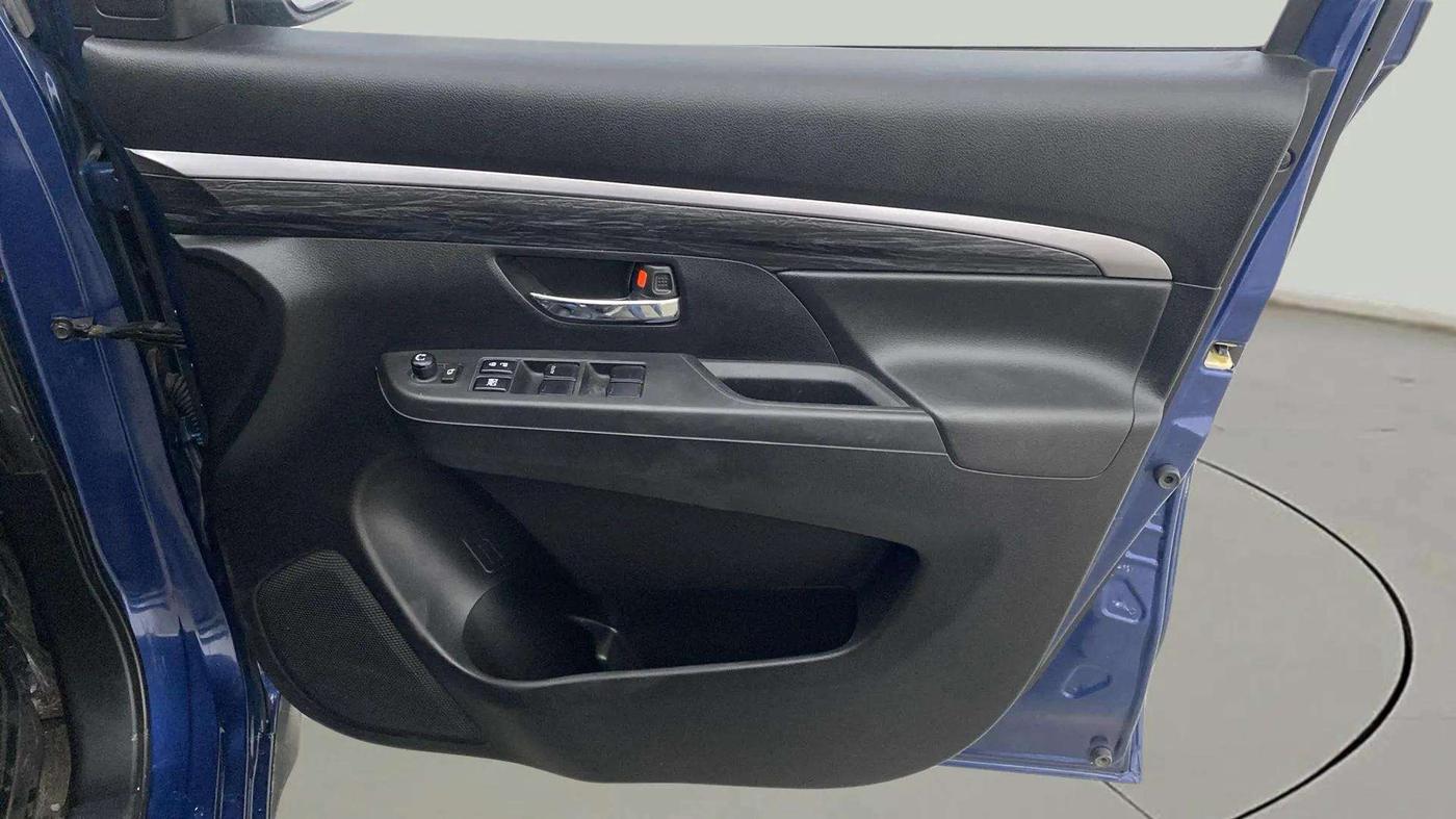 2020 Maruti XL6 ZETA MT, Petrol, Manual, 31,572 km, Driver Side Door Panels Control
