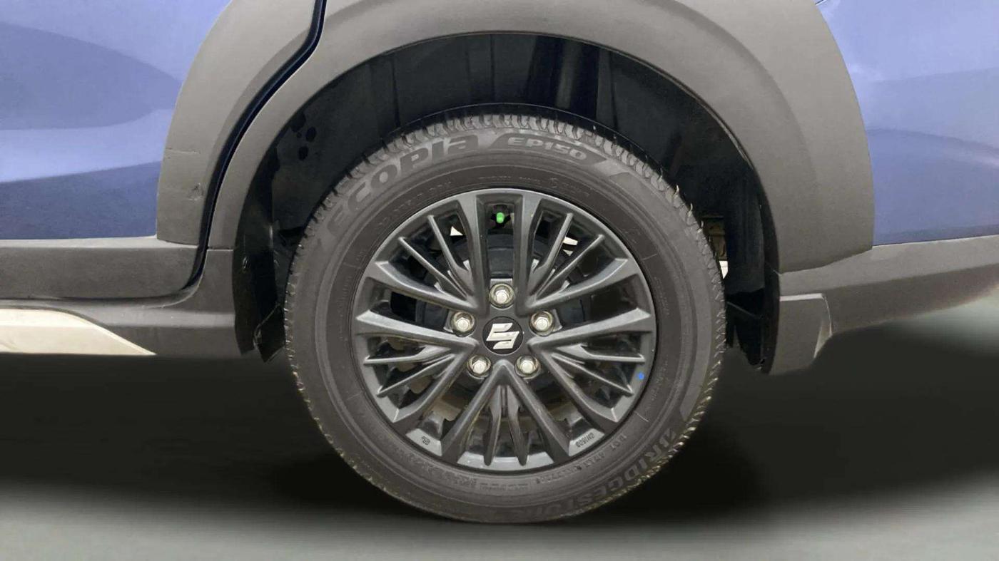 2020 Maruti XL6 ZETA MT, Petrol, Manual, 31,572 km, Left Rear Wheel