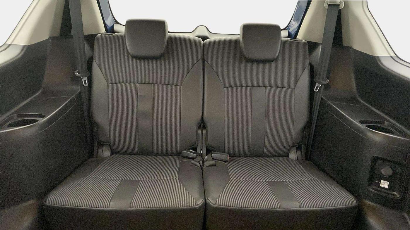 2020 Maruti XL6 ZETA MT, Petrol, Manual, 31,572 km, Third Seat Row ( optional )
