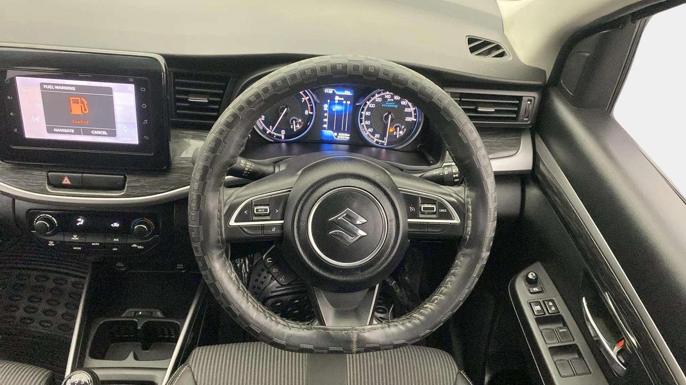 2020 Maruti XL6 ZETA MT, Petrol, Manual, 31,572 km, Steering Wheel Close Up