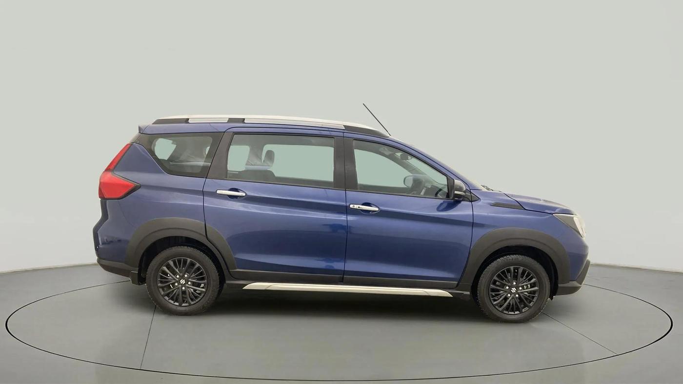 2020 Maruti XL6 ZETA MT, Petrol, Manual, 31,572 km, Right Side View