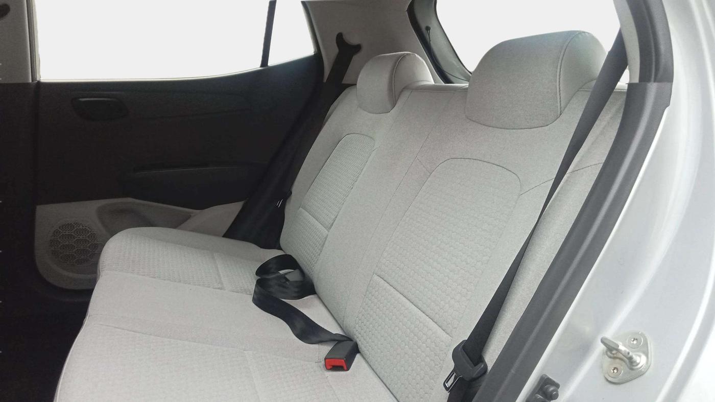 2019 Hyundai GRAND I10 NIOS MAGNA AMT 1.2 KAPPA VTVT, Petrol, Automatic, 28,853 km, Right Side Rear Door Cabin