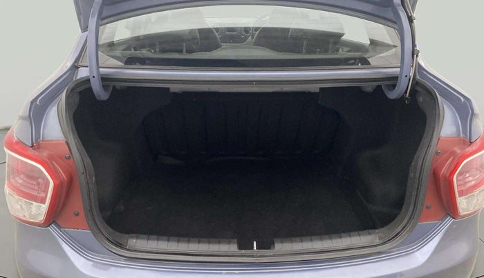 2014 Hyundai Xcent S (O) 1.2, Petrol, Manual, 29,706 km, Boot Inside