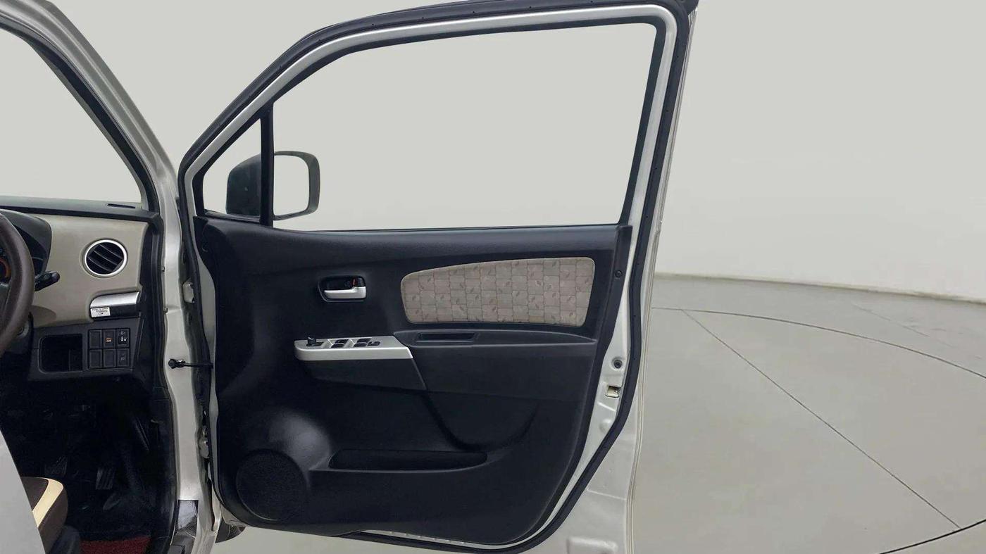 2015 Maruti Wagon R 1.0 VXI, Petrol, Manual, 62,430 km, RHS Front Door