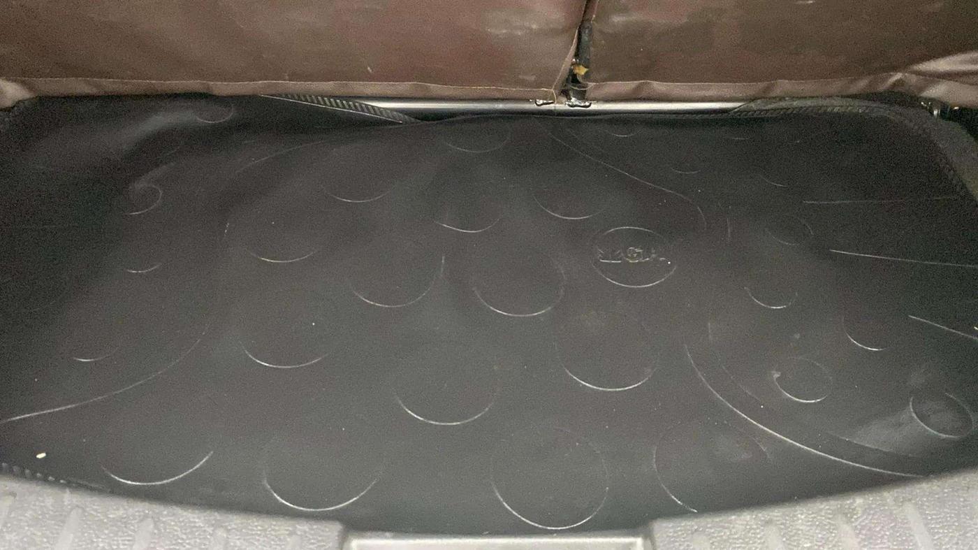 2015 Maruti Wagon R 1.0 VXI, Petrol, Manual, 62,430 km, Boot Inside