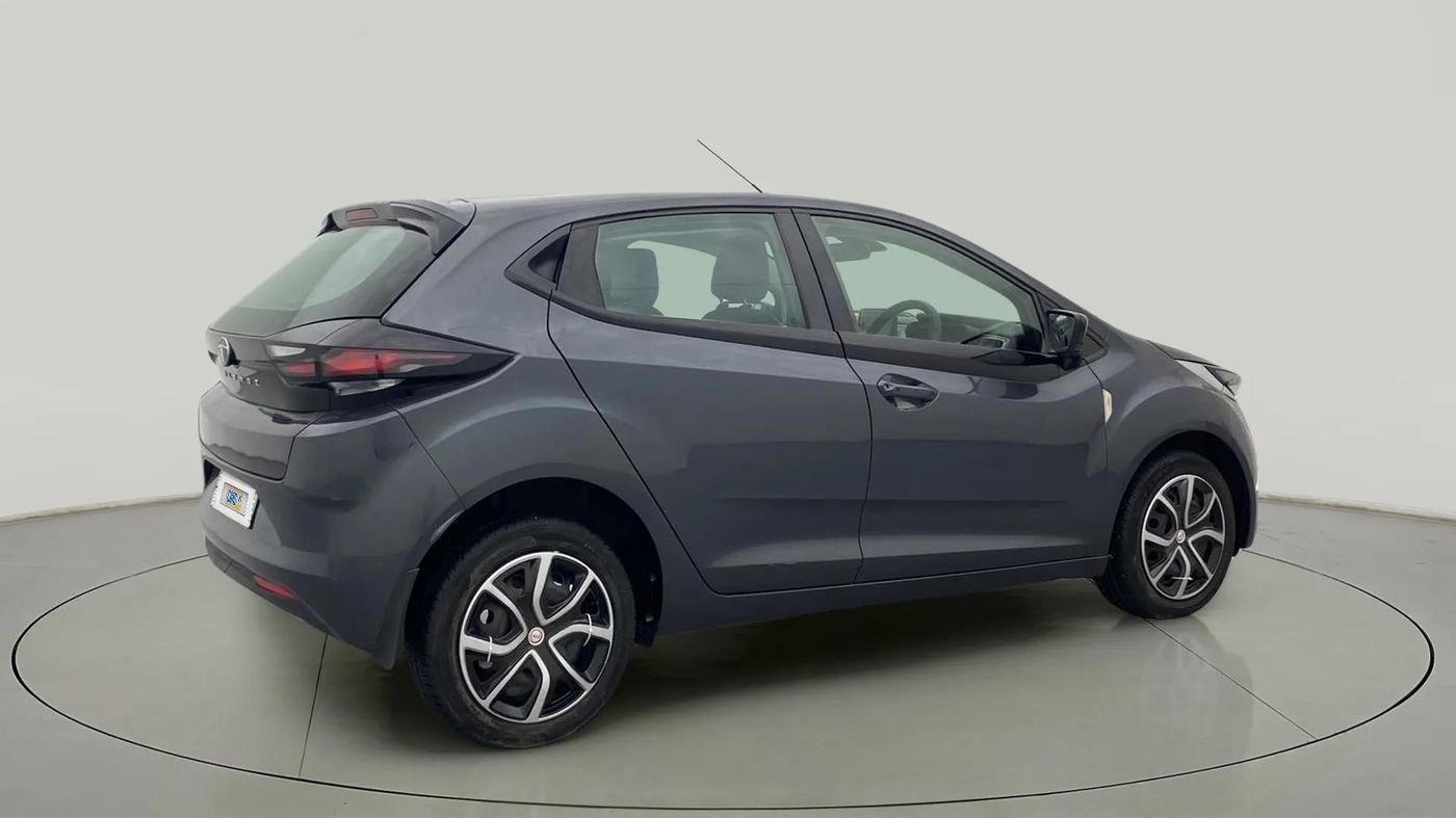 2021 Tata ALTROZ XT PETROL, Petrol, Manual, 19,093 km, Right Back Diagonal