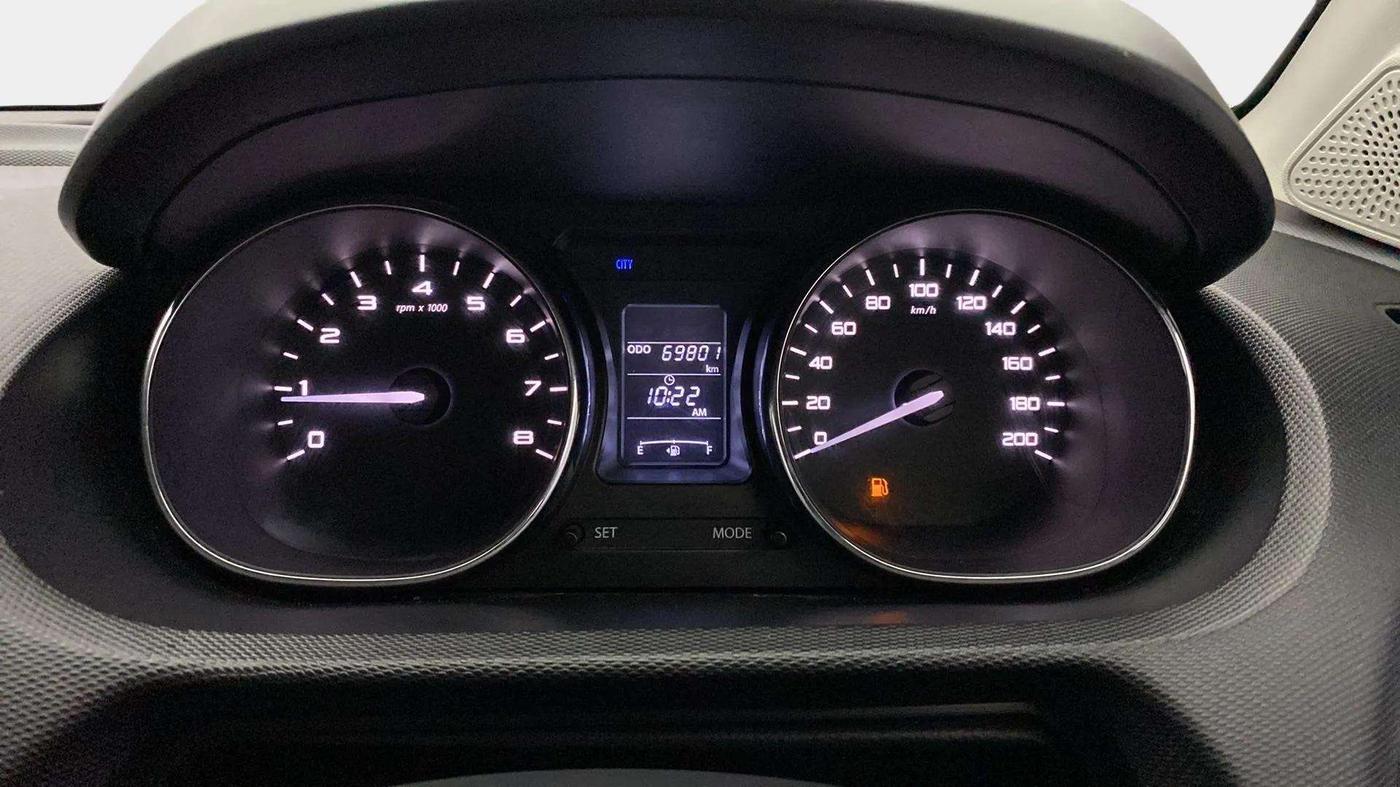 2019 Tata Tiago XZ PETROL, Petrol, Manual, 69,850 km, Odometer Image
