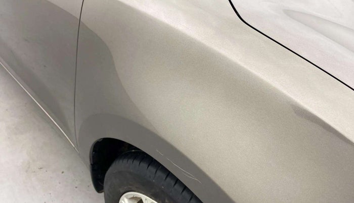 2021 Maruti Swift ZXI, Petrol, Manual, 39,676 km, Right fender - Slightly dented