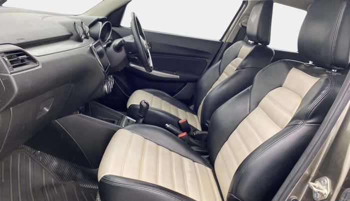2021 Maruti Swift ZXI, Petrol, Manual, 39,676 km, Right Side Front Door Cabin