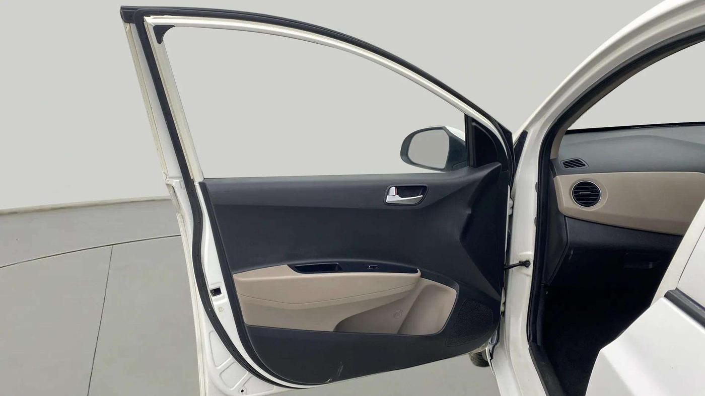 2014 Hyundai Grand i10 ASTA AT 1.2 KAPPA VTVT, Petrol, Automatic, 53,073 km, LHS Front Door