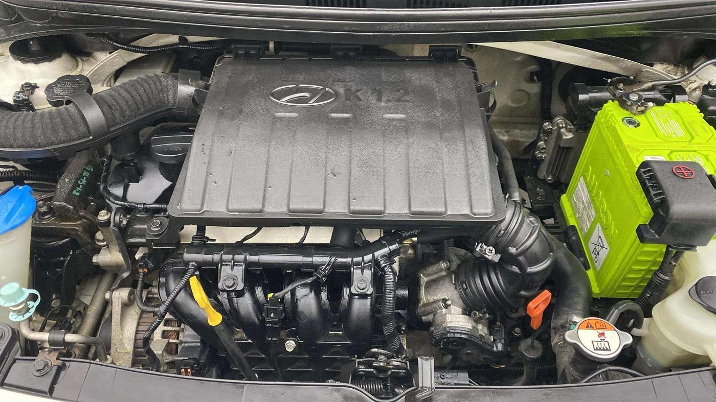 2014 Hyundai Grand i10 ASTA AT 1.2 KAPPA VTVT, Petrol, Automatic, 53,073 km, Engine View