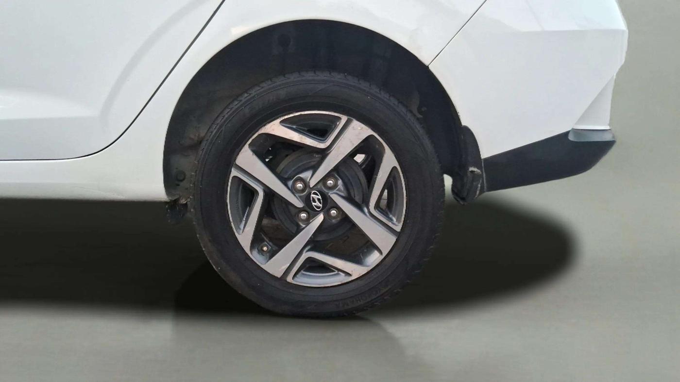 2020 Hyundai AURA SX 1.2, CNG, Manual, 86,199 km, Left Rear Wheel