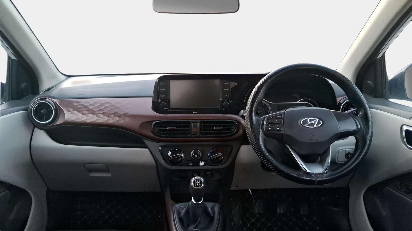 2020 Hyundai AURA SX 1.2, CNG, Manual, 86,199 km, Dashboard